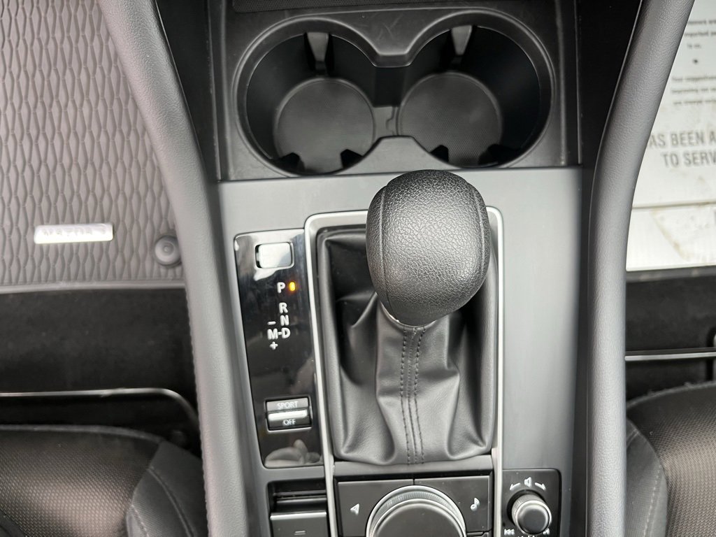 Used 2022 MAZDA MAZDA3 s image 18
