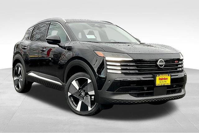 New 2025 Nissan Kicks SR w/ Interior Electronics Package