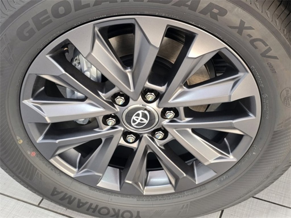 New 2026 Toyota Land Cruiser image 13