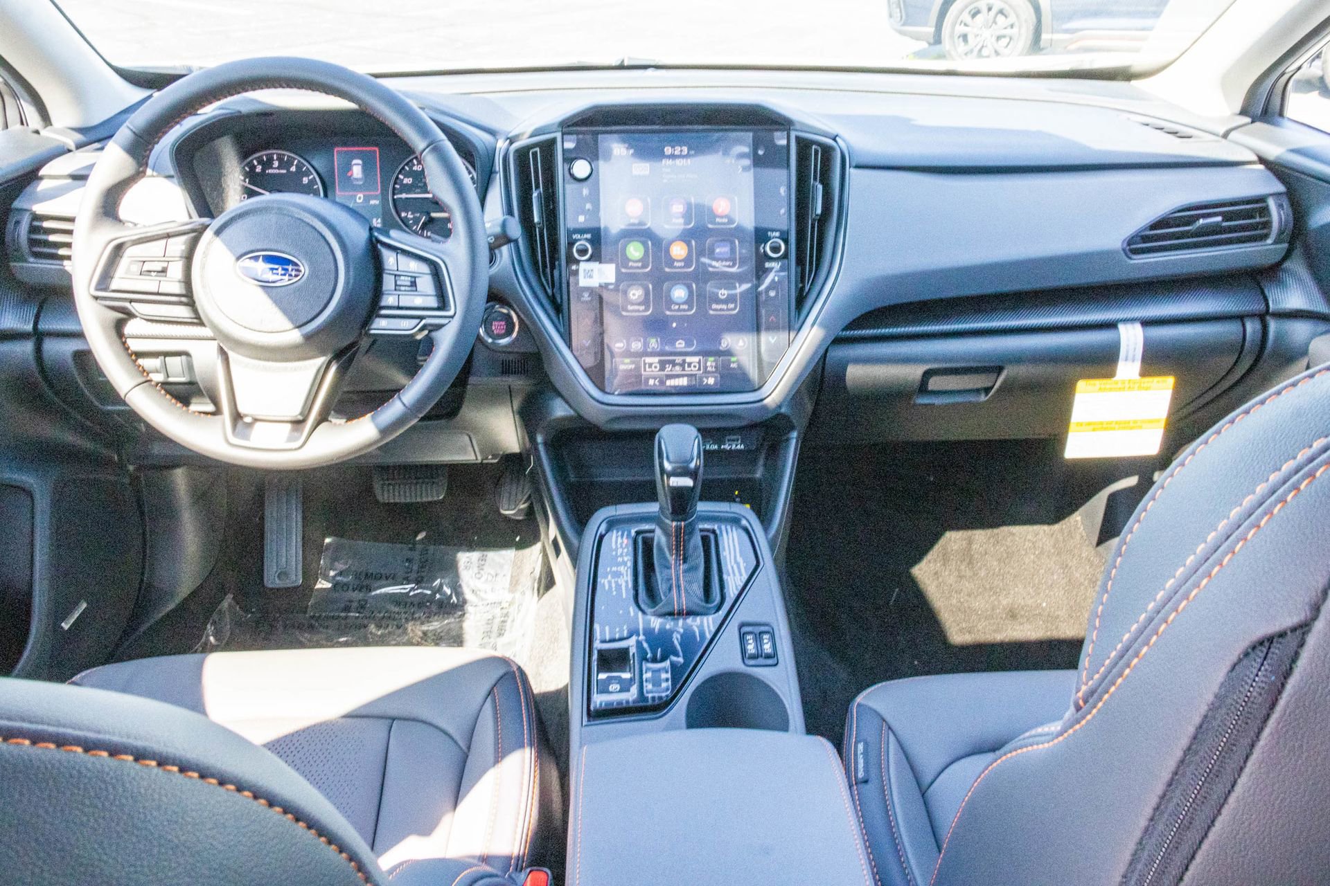 New 2025 Subaru Crosstrek 2.5i Limited w/ Popular Package #3A image 4