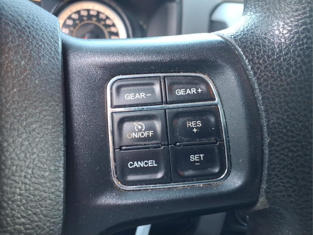 Used 2018 RAM 1500 Express w/ Express Value Package AWD/4WD image 19