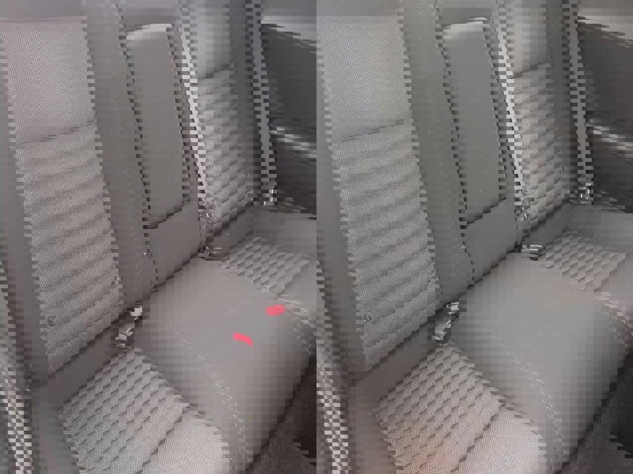 Used 2014 Dodge Challenger SXT image 17