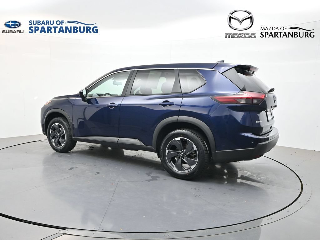 Used 2024 Nissan Rogue SV FWD image 6