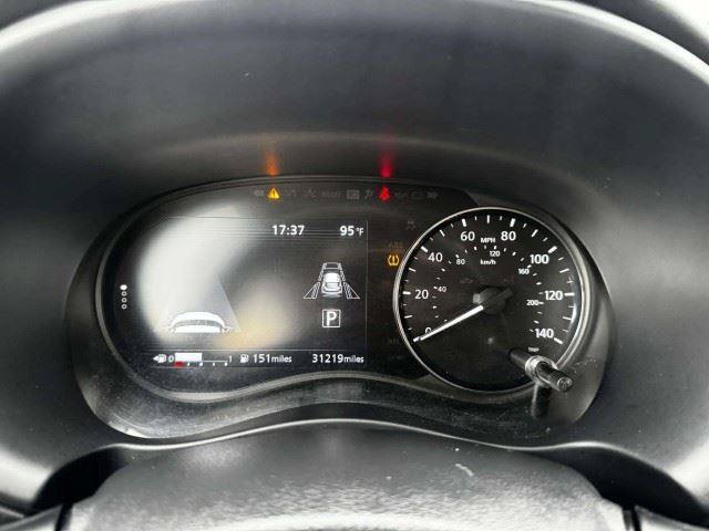 Used 2023 Nissan Kicks SR FWD image 20