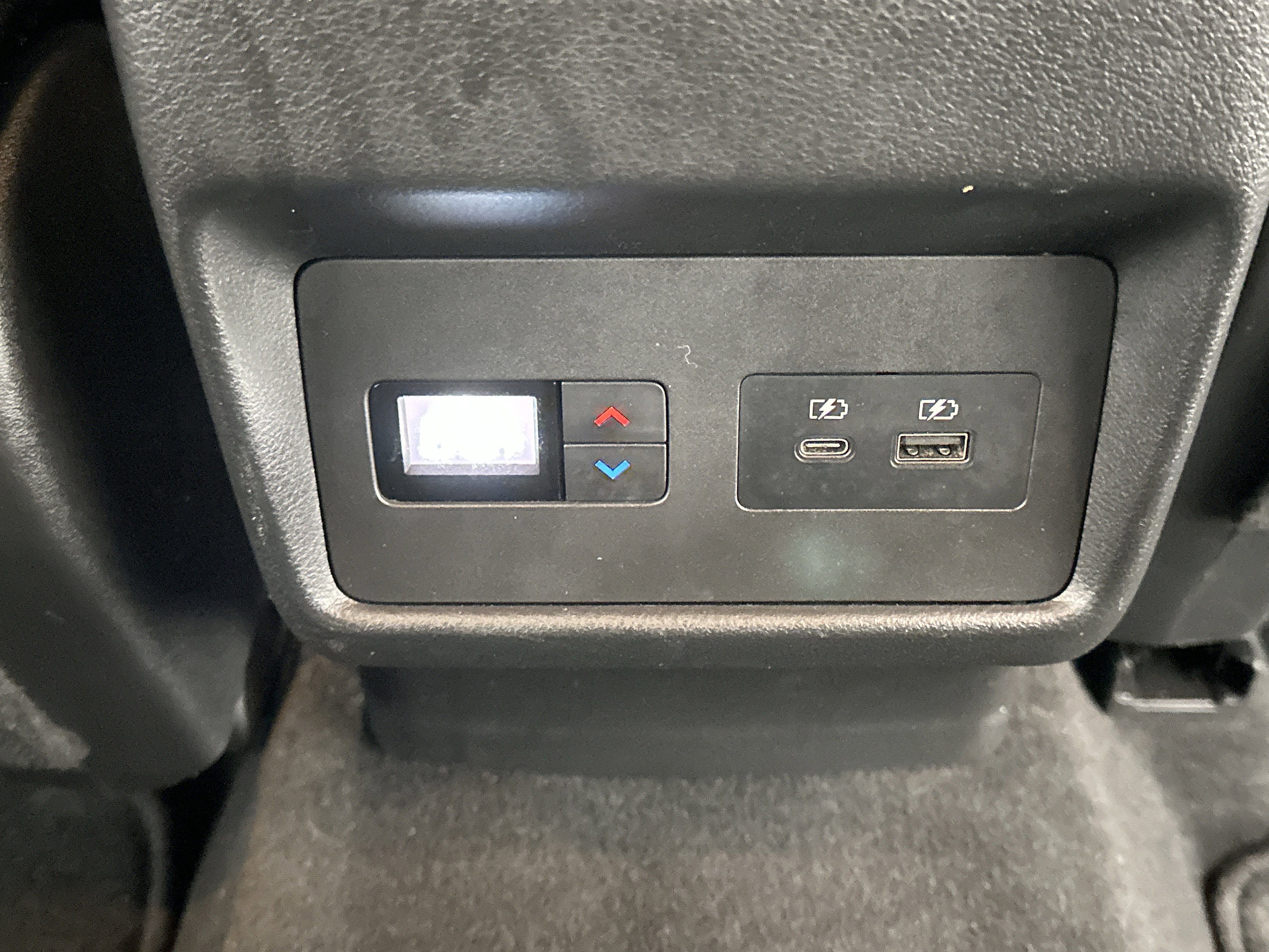 Used 2023 Nissan Rogue SL w/ SL Premium Package image 25