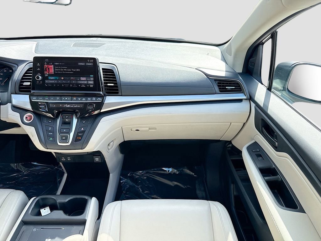 Used 2025 Honda Odyssey EX-L image 18