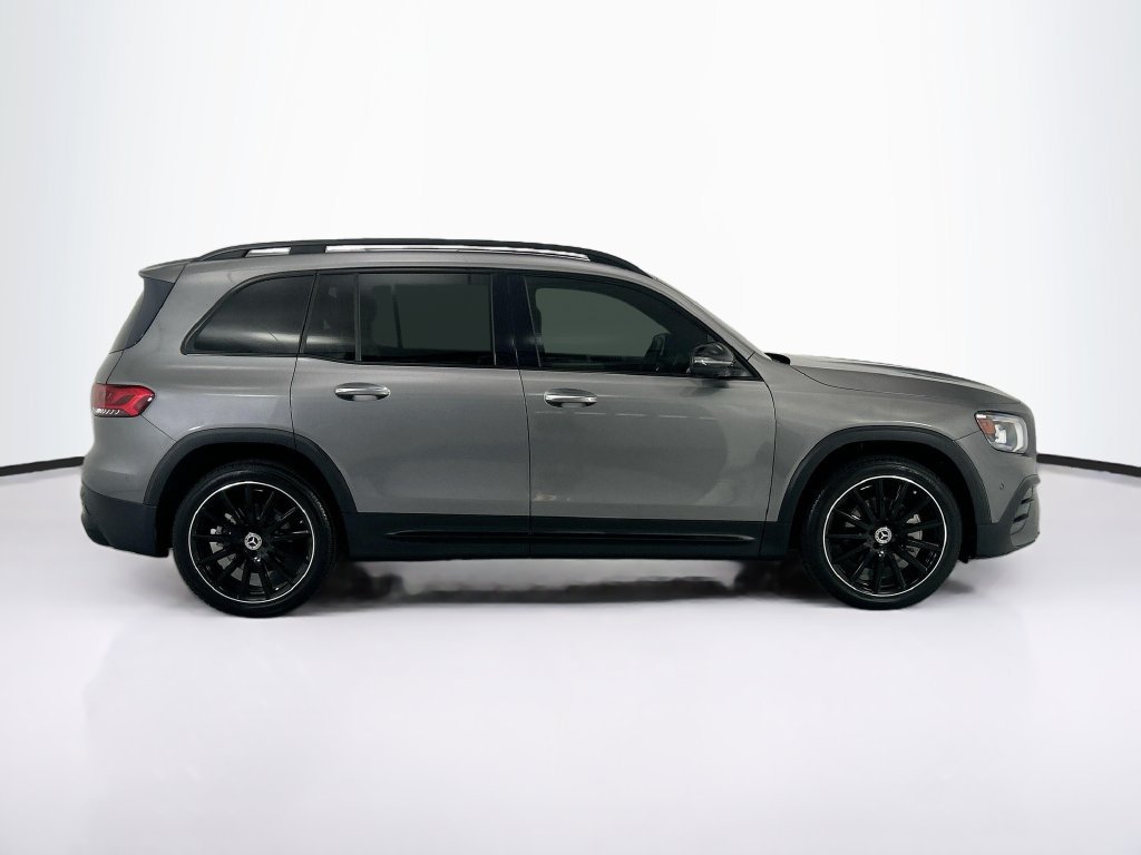 Used 2021 Mercedes-Benz GLB 250 image 4