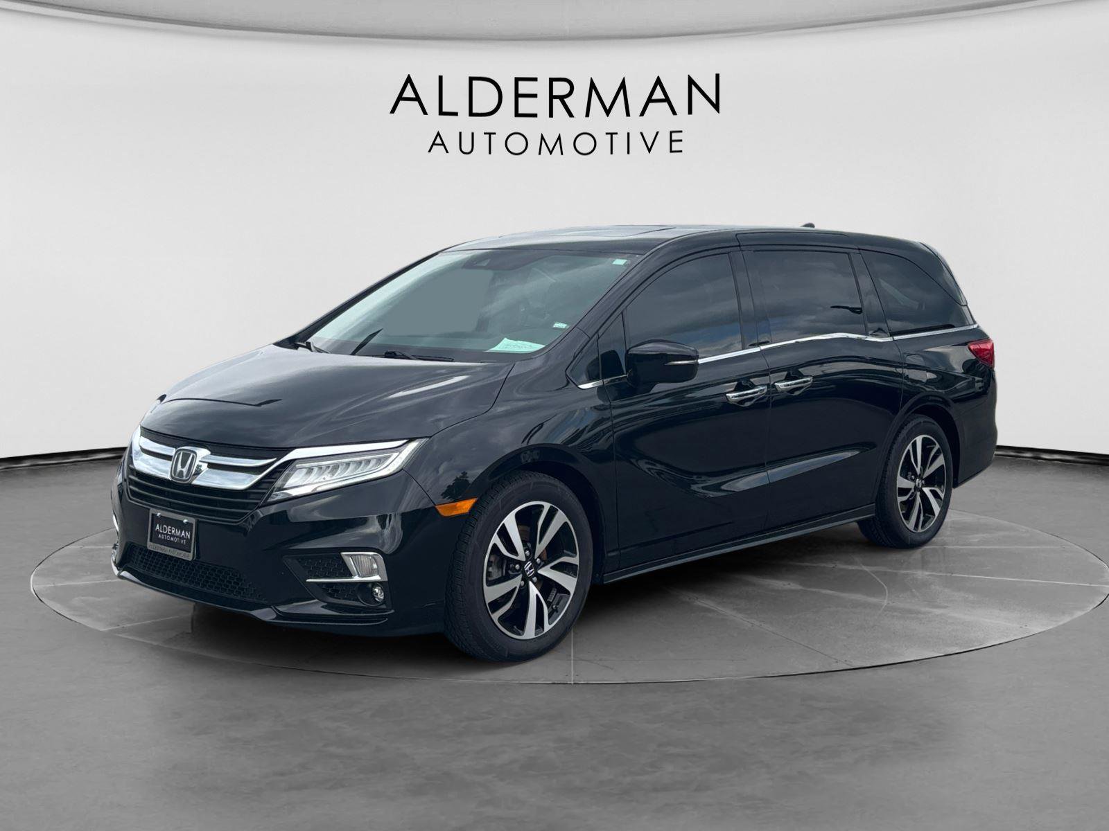 Used 2019 Honda Odyssey Elite image 1