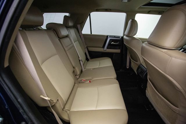 Used 2016 Toyota 4Runner SR5 Premium image 27