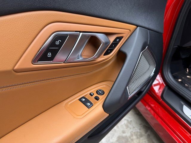 Certified 2023 BMW Z4 sDrive30i w/ Dynamic Handling Package image 11