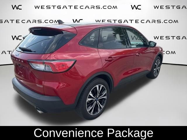Used 2022 Ford Escape SE w/ SE Sport Appearance Package image 8