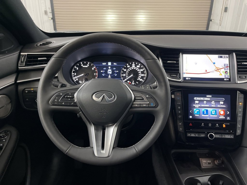 Certified 2025 INFINITI QX55 Essential image 10