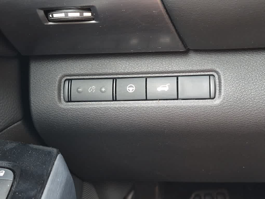 Used 2023 Nissan Pathfinder SL AWD/4WD image 20
