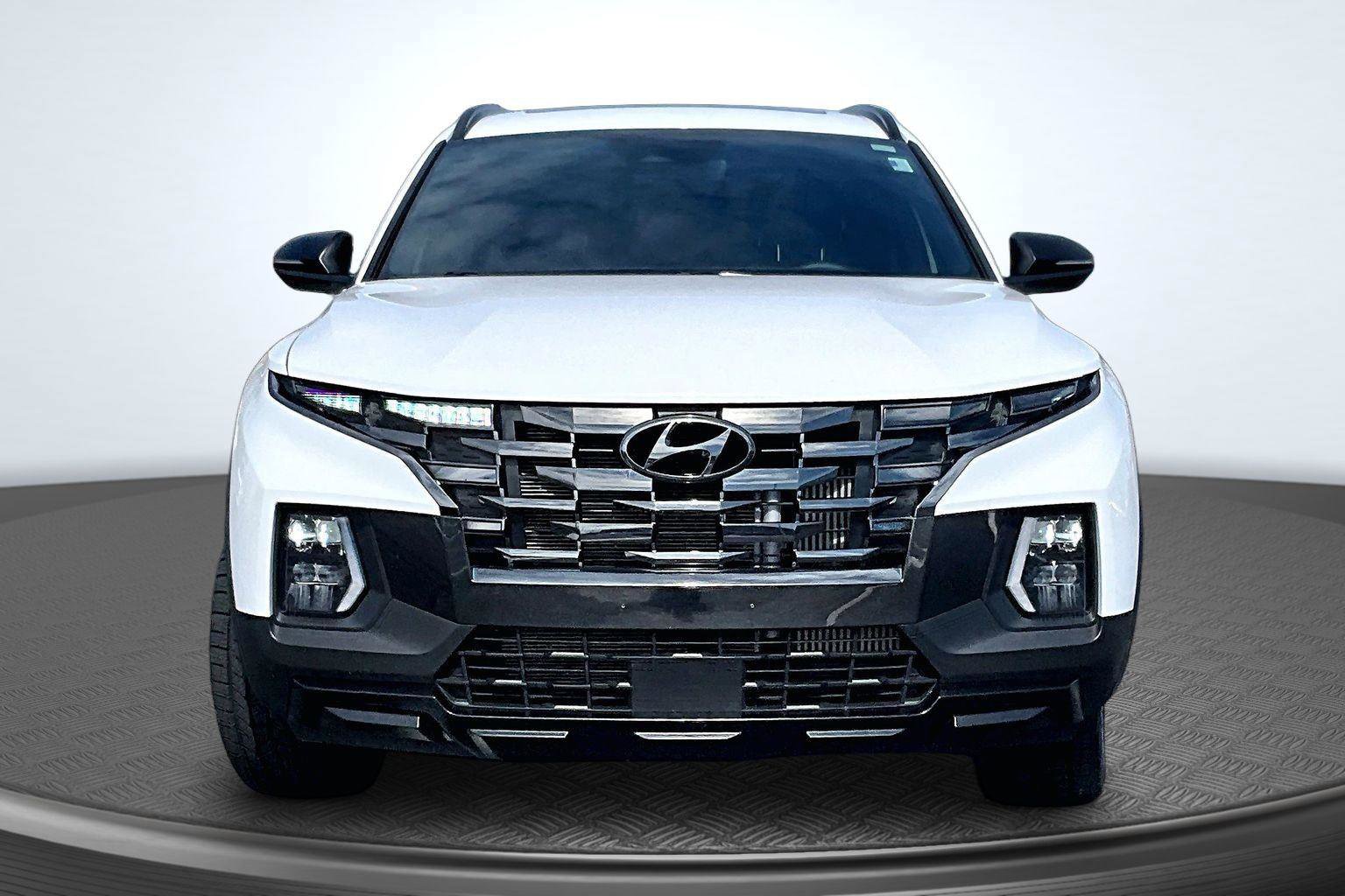 Used 2024 Hyundai Santa Cruz XRT AWD/4WD image 3