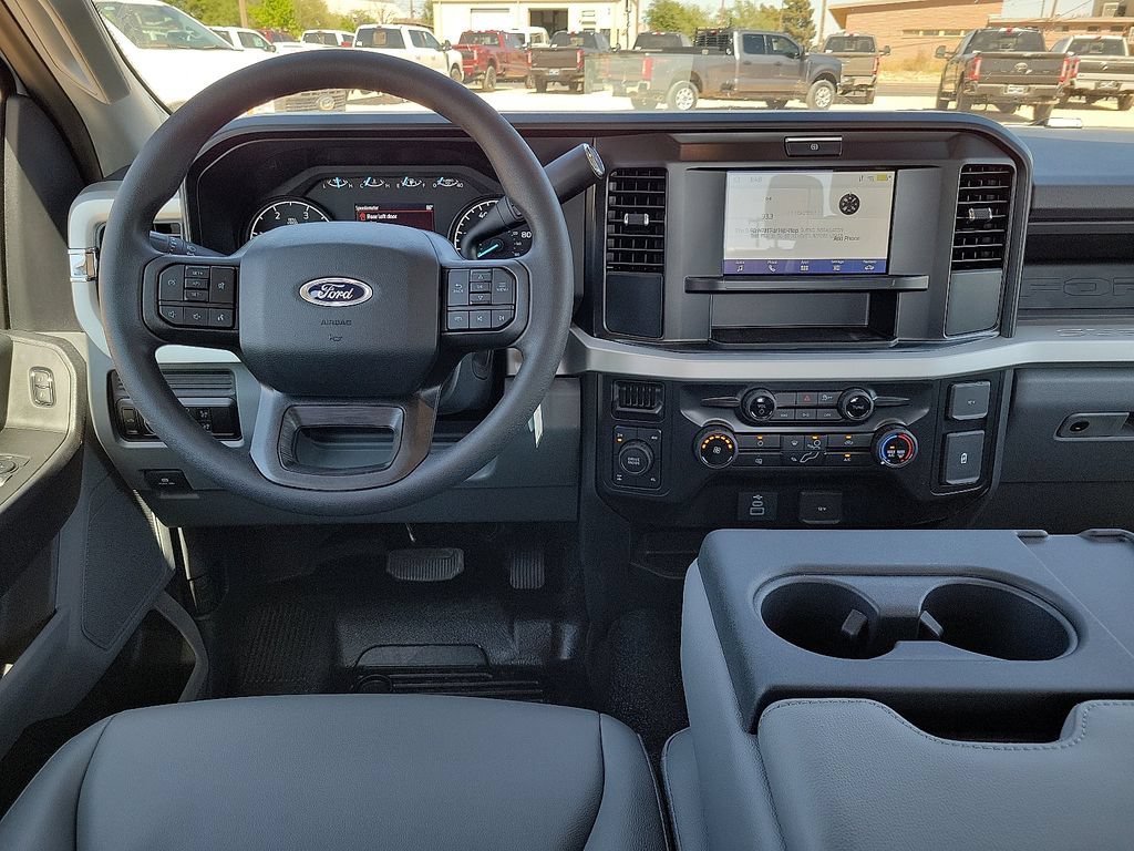 New 2026 Ford F250 XL w/ XL Off-Road Package AWD/4WD image 17