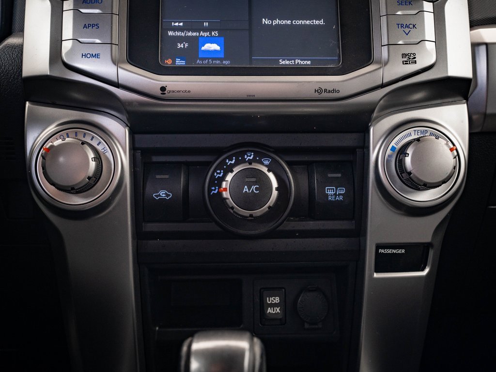 Used 2016 Toyota 4Runner SR5 image 33