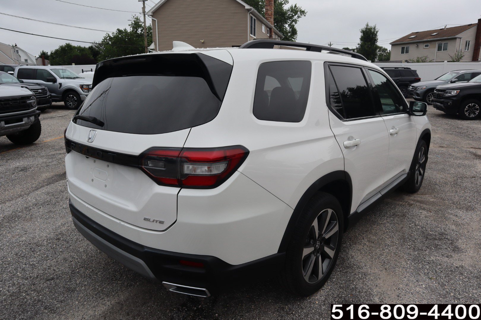 Used 2023 Honda Pilot Elite image 5