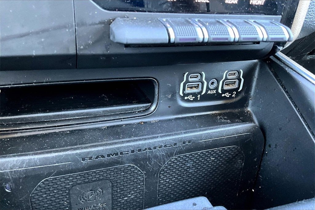 Certified 2021 RAM 1500 Laramie image 33