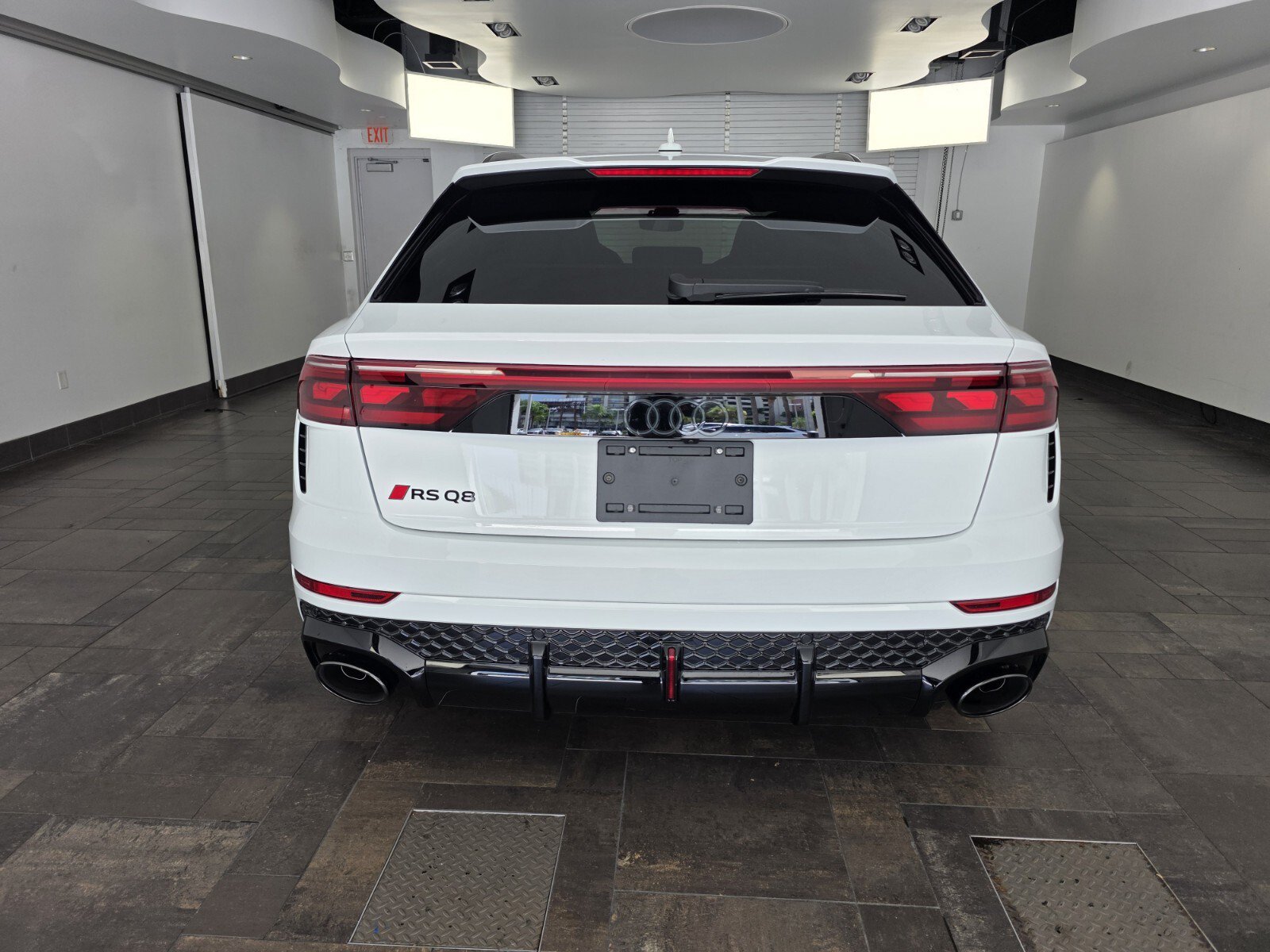 Used 2026 Audi RS Q8 performance AWD/4WD image 5