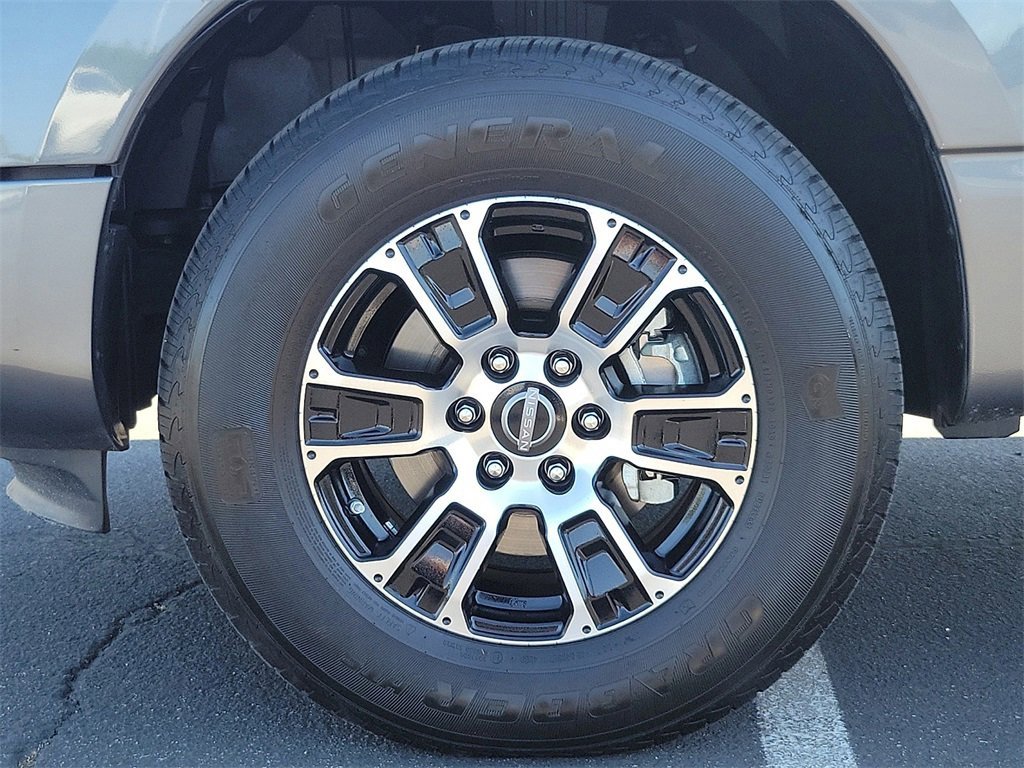 Certified 2024 Nissan Titan SV image 33