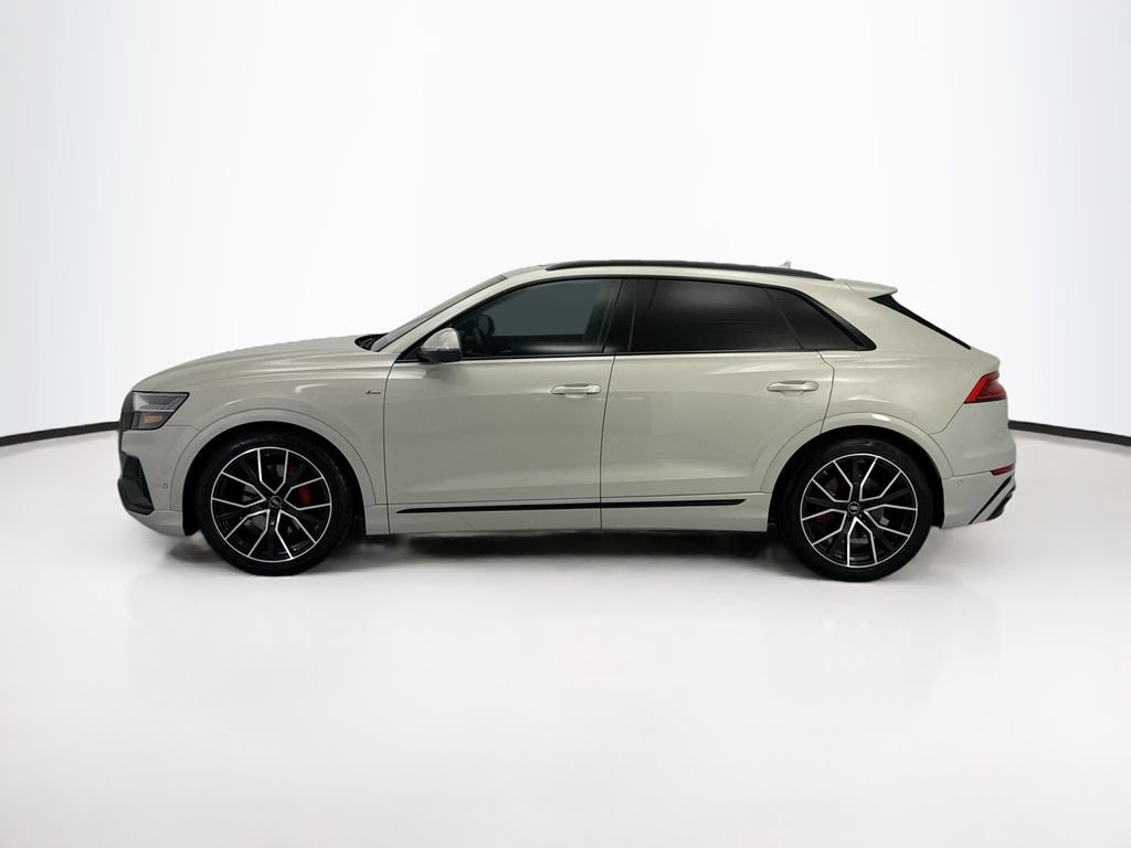 Used 2023 Audi Q8 Prestige w/ Prestige Package AWD/4WD image 8