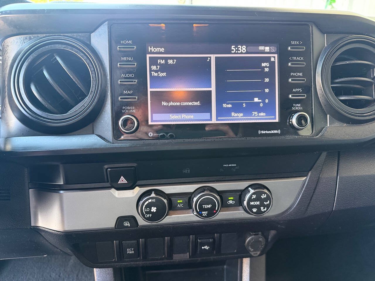 Used 2020 Toyota Tacoma SR RWD image 23