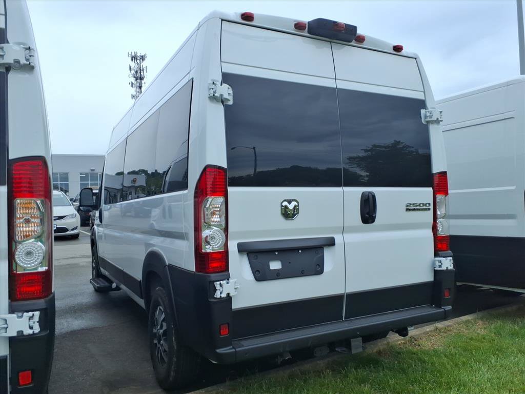 New 2026 RAM ProMaster 2500 w/ Quick Order Package 22H SLT+ FWD image 4