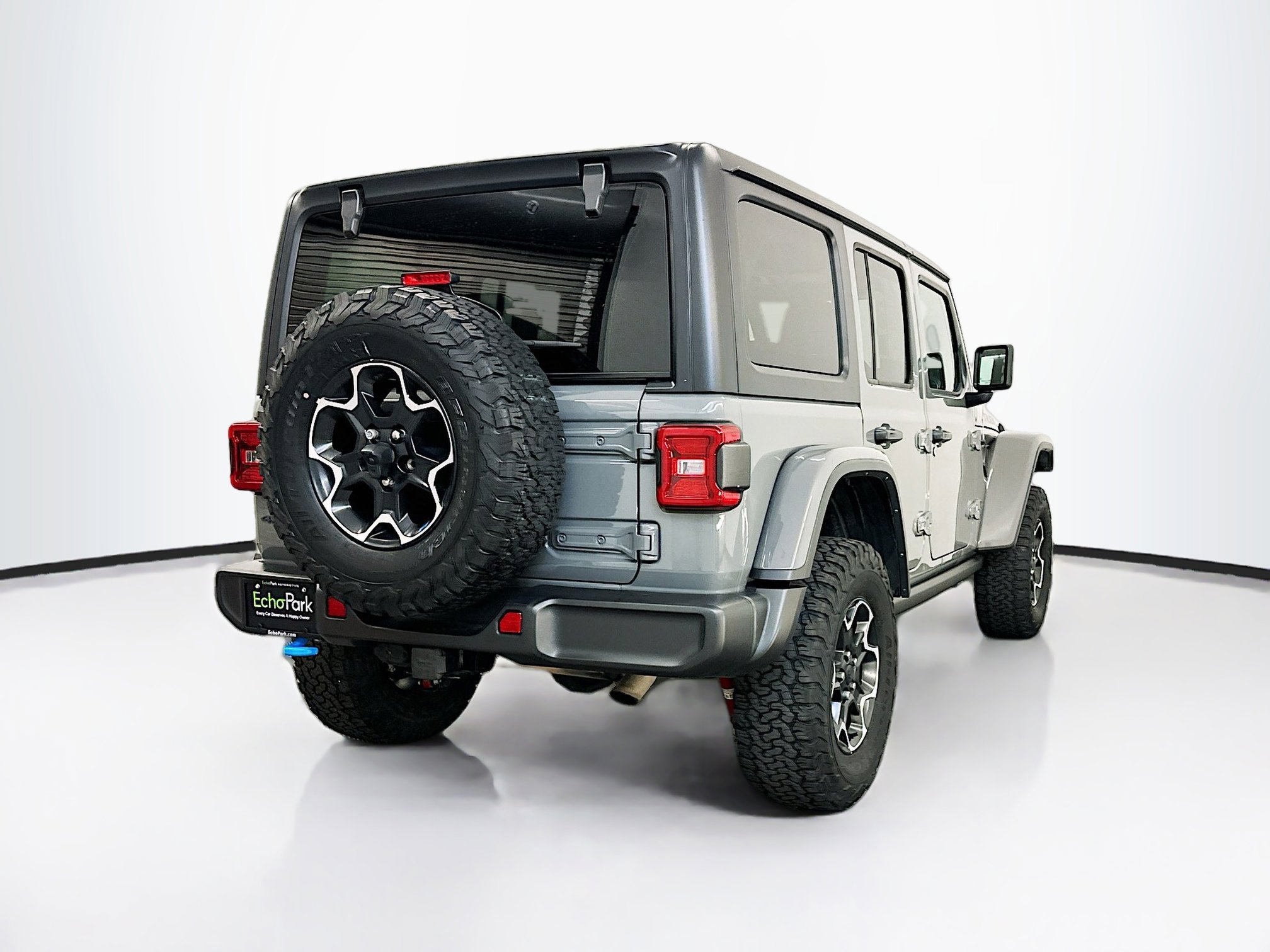 Used 2023 Jeep Wrangler Unlimited Rubicon 4xe w/ Cold Weather Group image 9