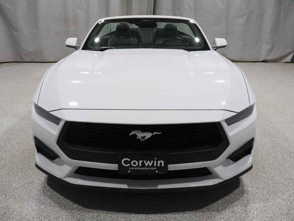 Used 2025 Ford Mustang Premium RWD image 14