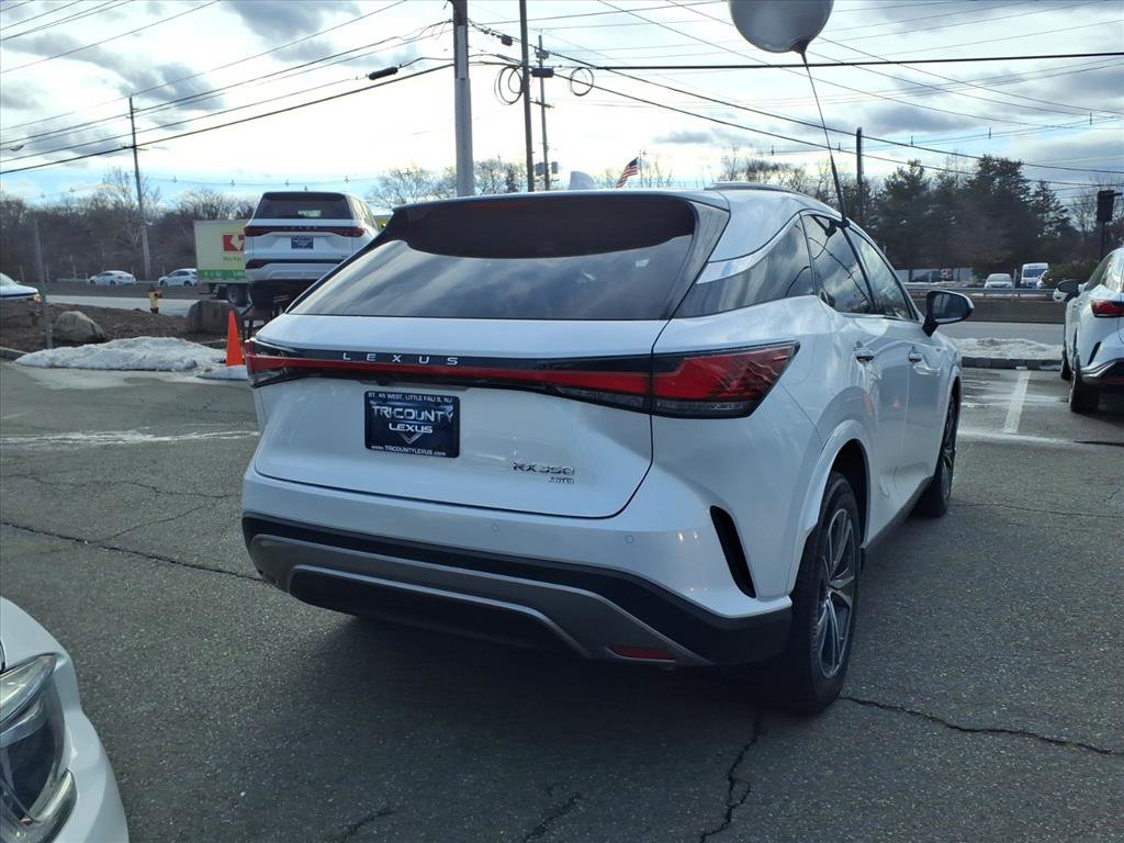 Used 2024 Lexus RX 350 Premium w/ Accessory Package AWD/4WD image 5