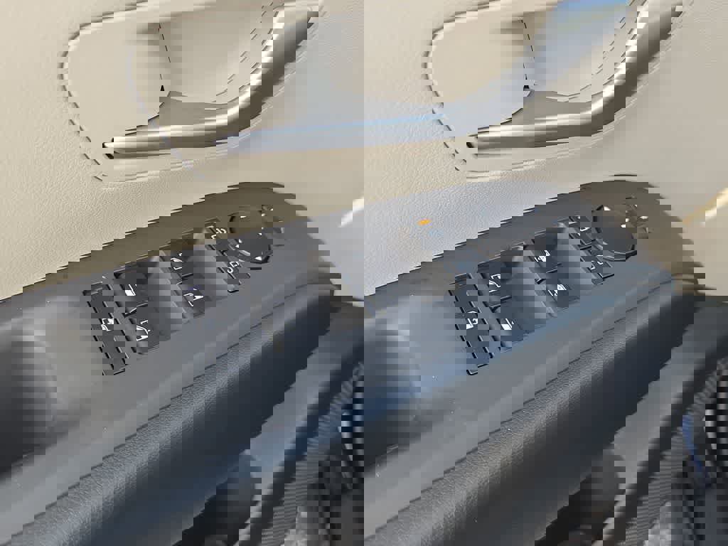 New 2026 Hyundai Tucson SEL image 17