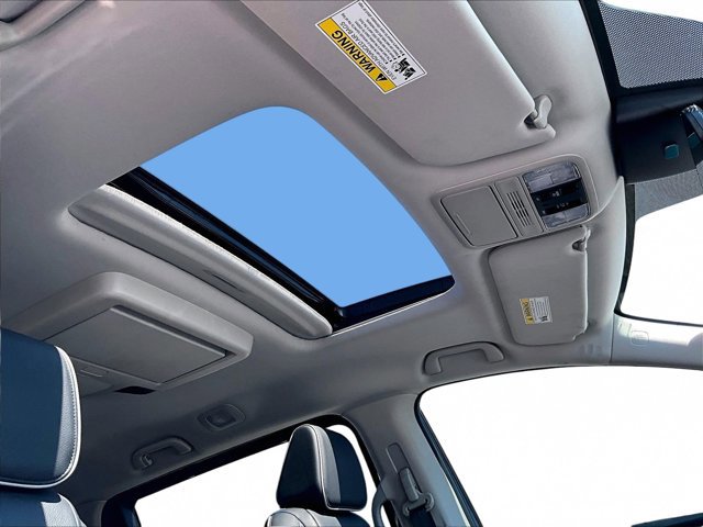 Used 2025 Honda Odyssey Touring image 14