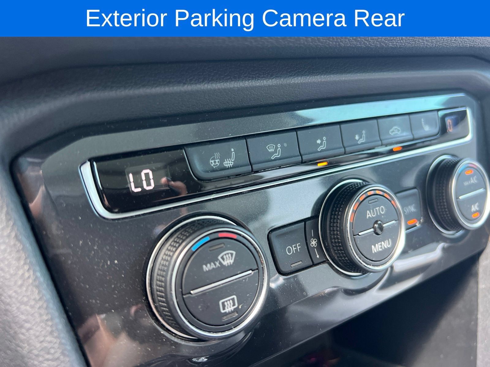 Used 2020 Volkswagen Tiguan SEL w/ 3rd Row Seat Package AWD/4WD image 12