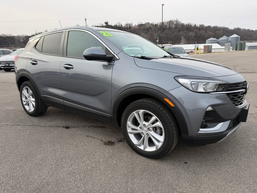 Used 2021 Buick Encore GX Preferred w/ Cold Weather Comfort Package image 3