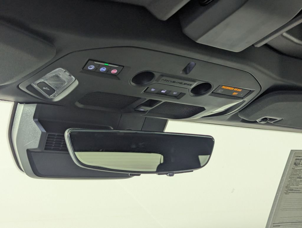 Used 2025 GMC Hummer EV 2X image 18