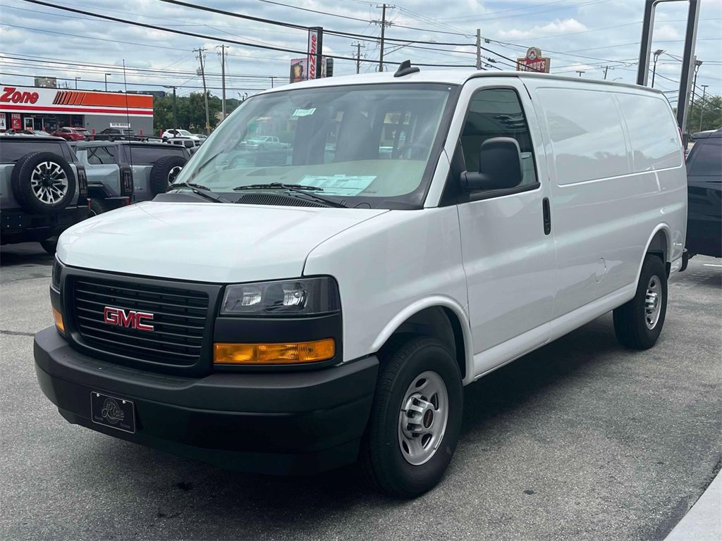 New 2025 GMC Savana 2500 w/ Driver Convenience Package image 7