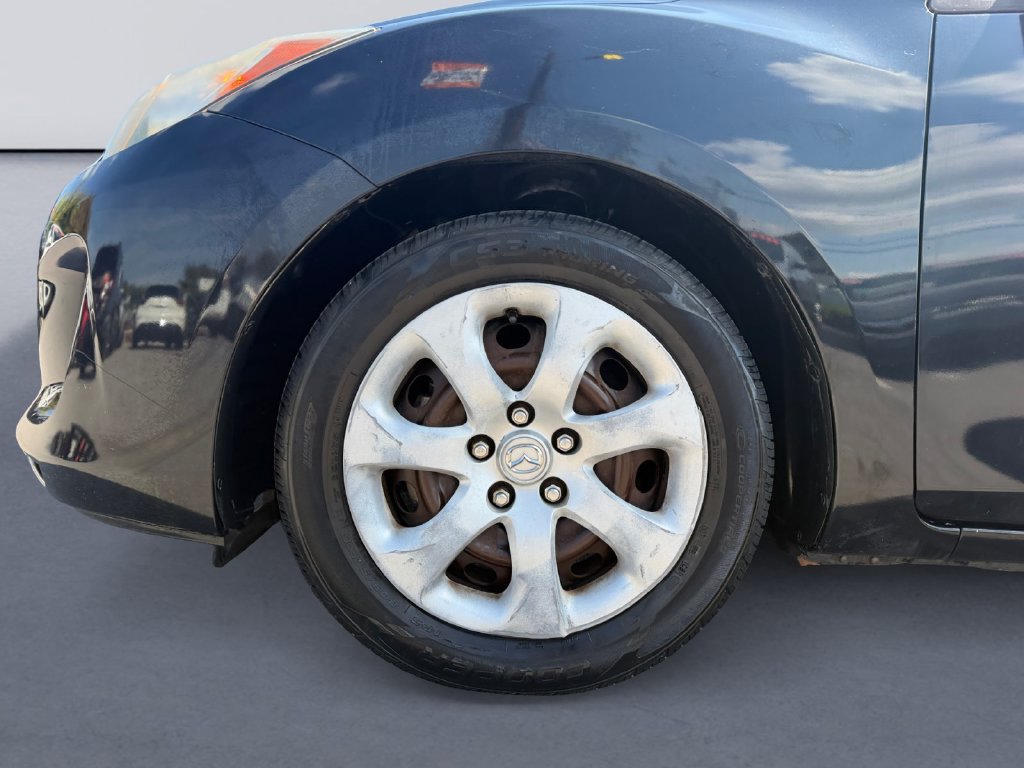 Used 2013 MAZDA MAZDA3 i SV FWD image 9