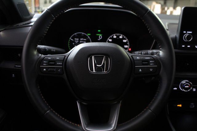 Used 2025 Honda CR-V Sport image 16