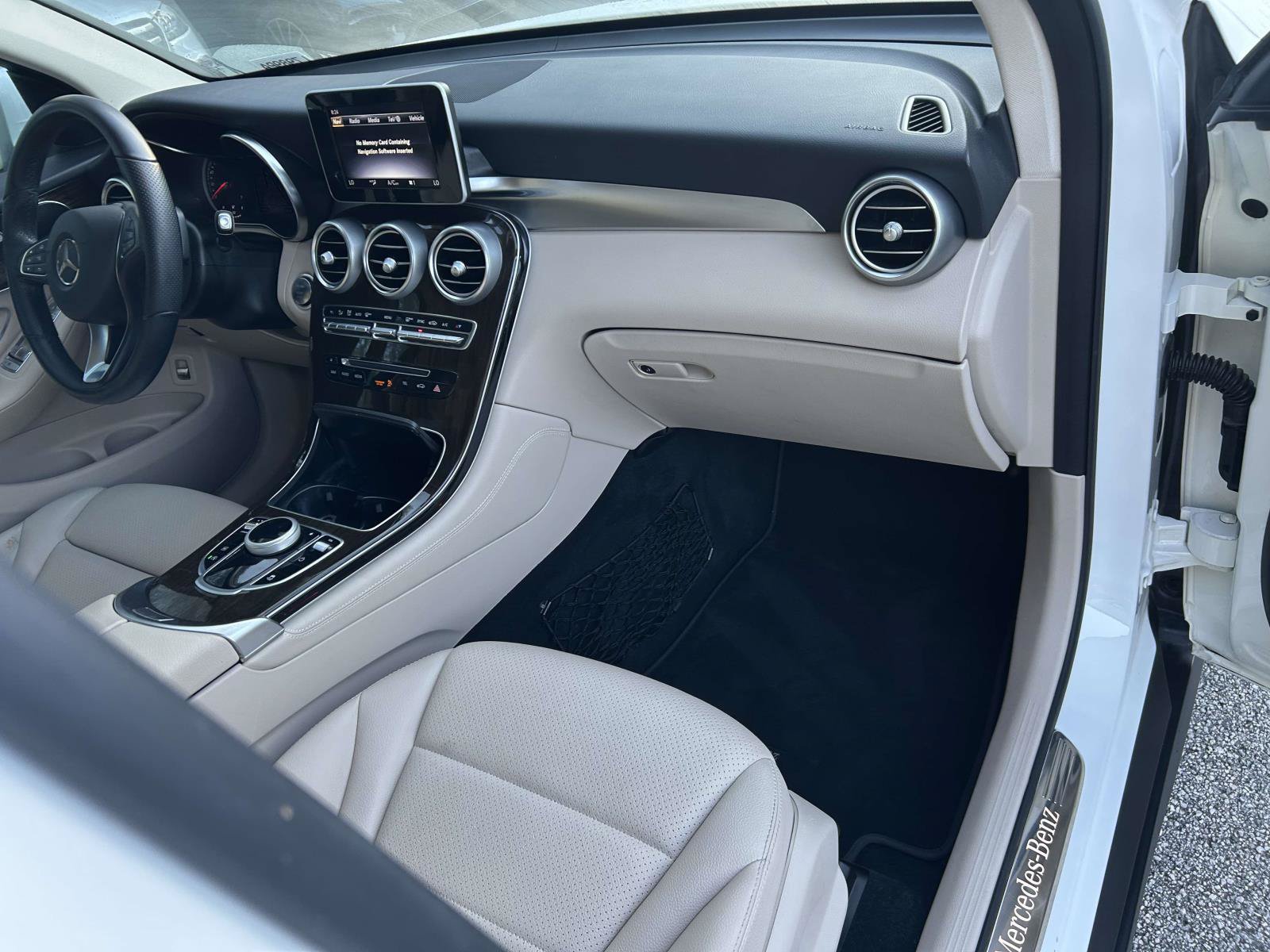 Used 2019 Mercedes-Benz GLC 300 image 47