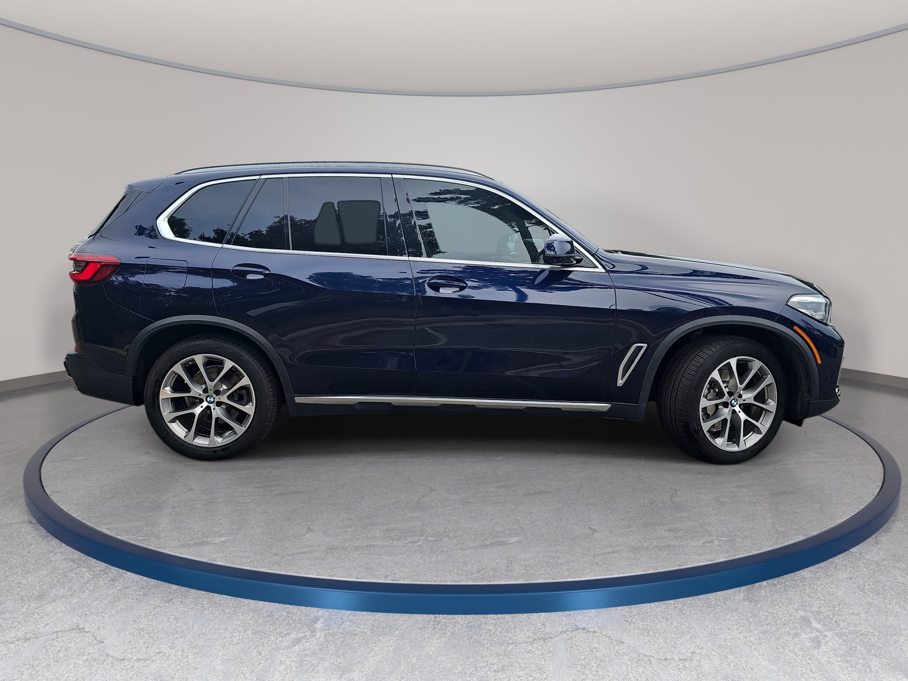 Used 2019 BMW X5 xDrive40i AWD/4WD image 4