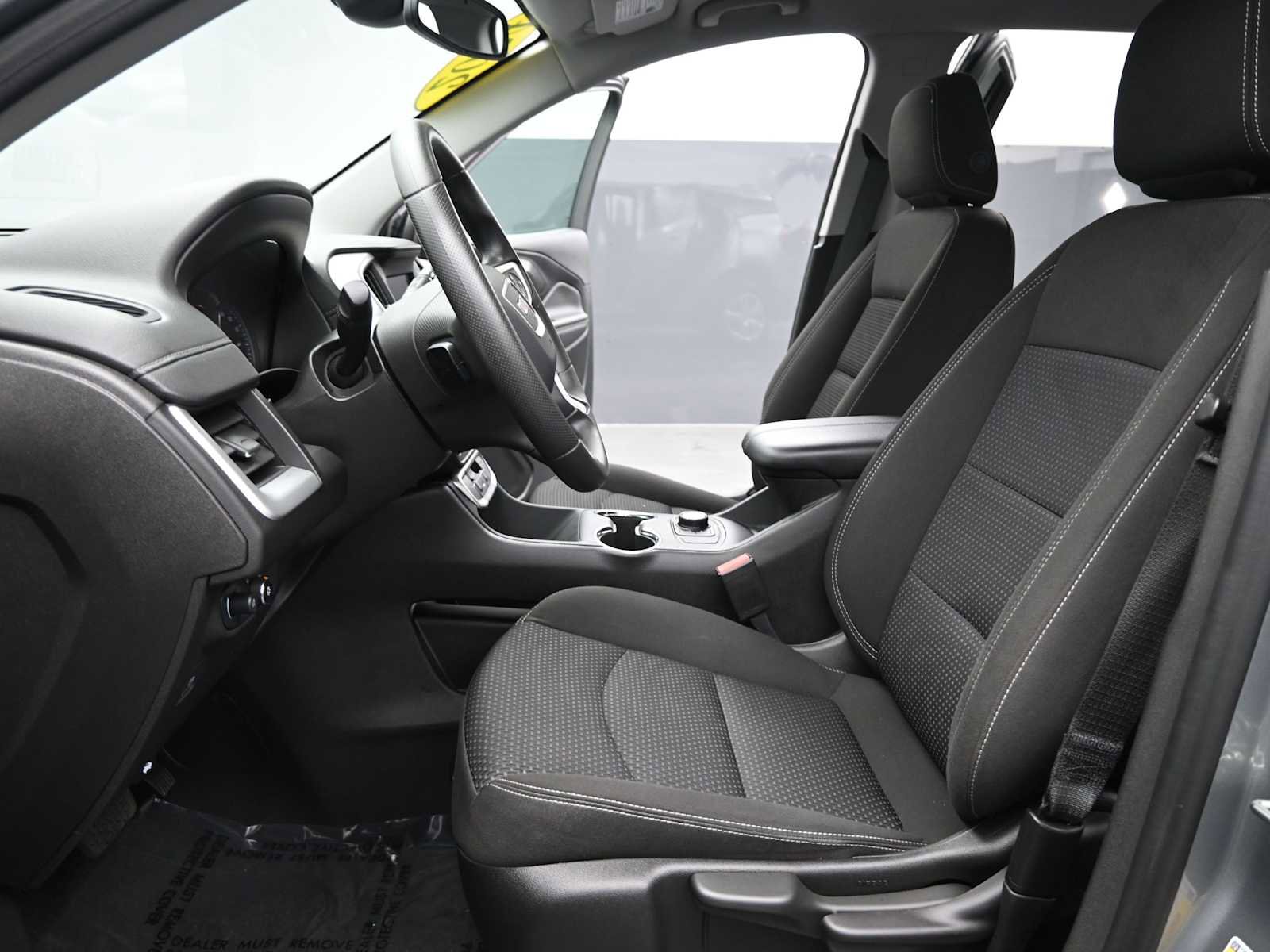 Used 2024 GMC Terrain SLE image 14