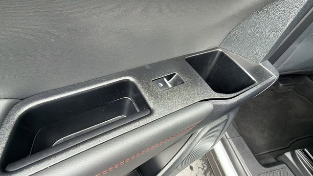 Used 2025 Ford Explorer Active image 16