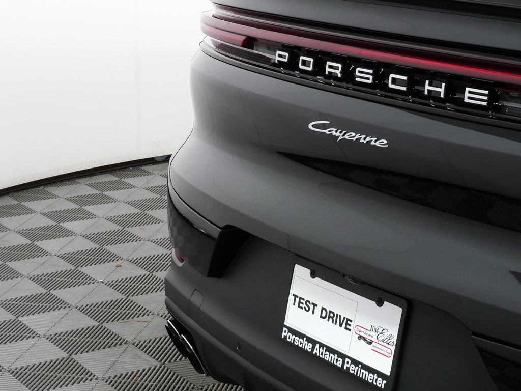 New 2026 Porsche Cayenne Coupe image 37