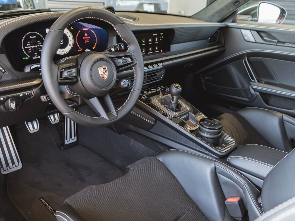 Used 2025 Porsche 911 GT3 image 4