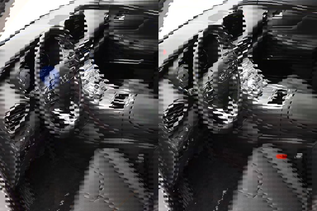 Used 2023 Hyundai Santa Fe SEL w/ Premium Package image 15