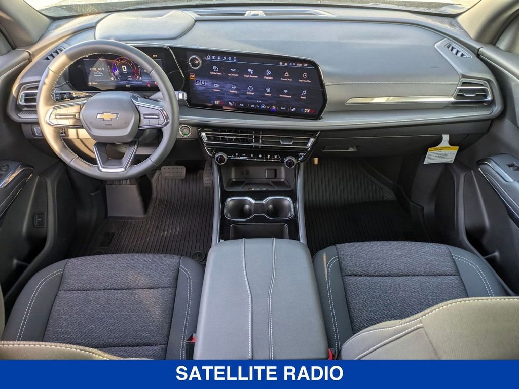 New 2026 Chevrolet Traverse LT w/ Sun and Wheel Package FWD image 35