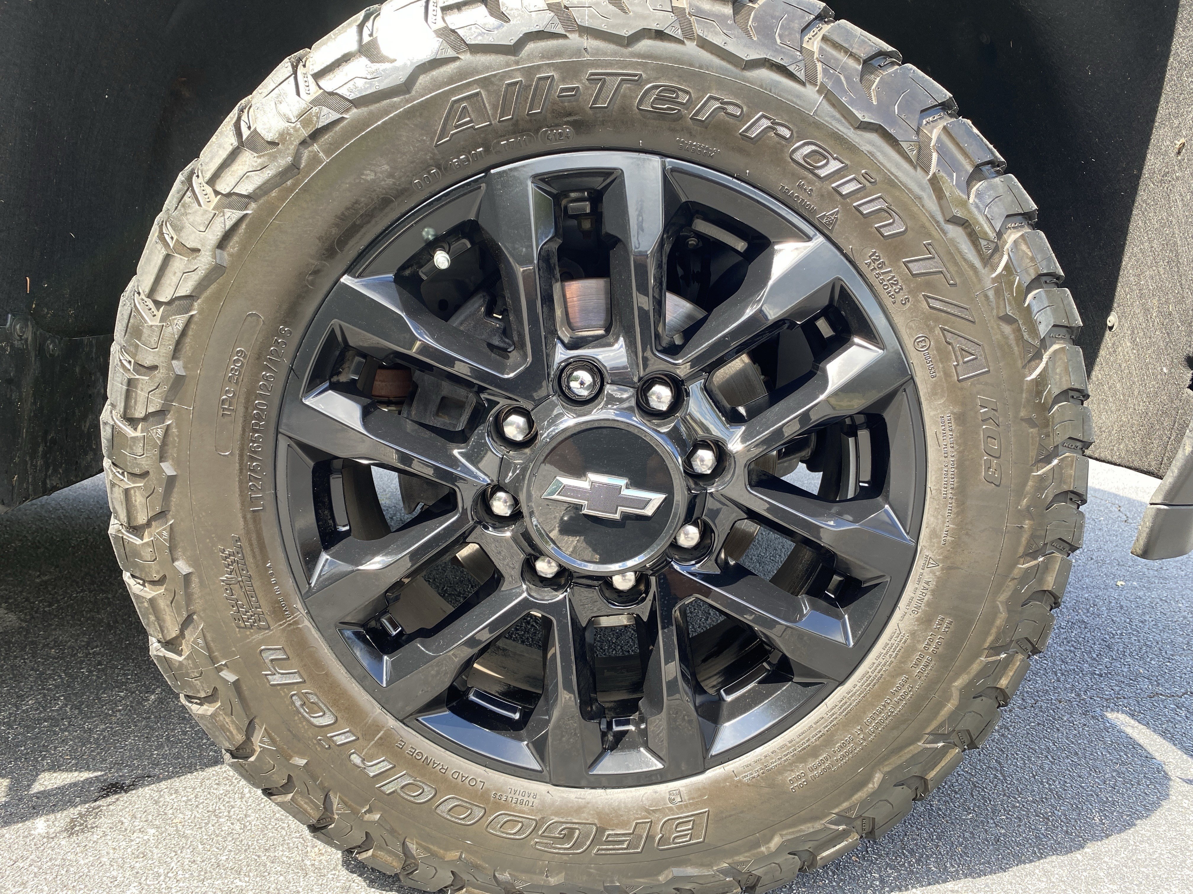 Used 2025 Chevrolet Silverado 2500 LTZ w/ LTZ Plus Package AWD/4WD image 50