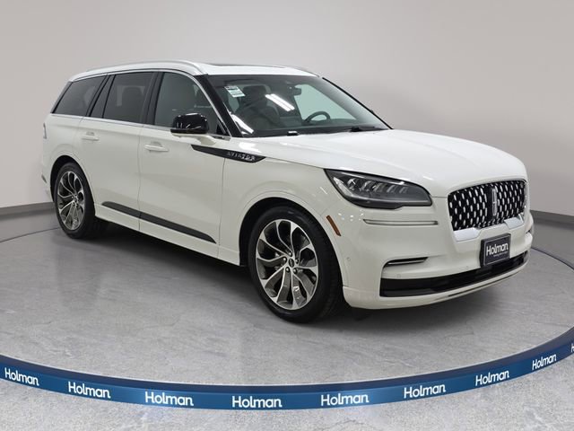 Certified 2023 Lincoln Aviator Grand Touring w/ Equipment Group 301A image 3