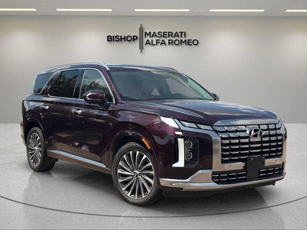 Used 2024 Hyundai Palisade Calligraphy FWD image 1