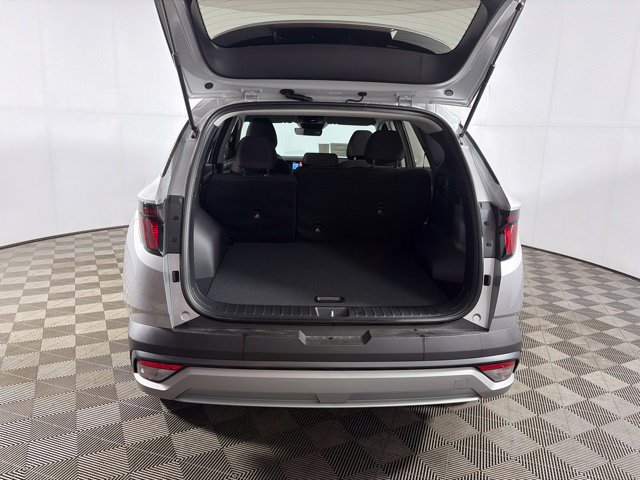 New 2026 Hyundai Tucson Blue SE AWD/4WD image 7